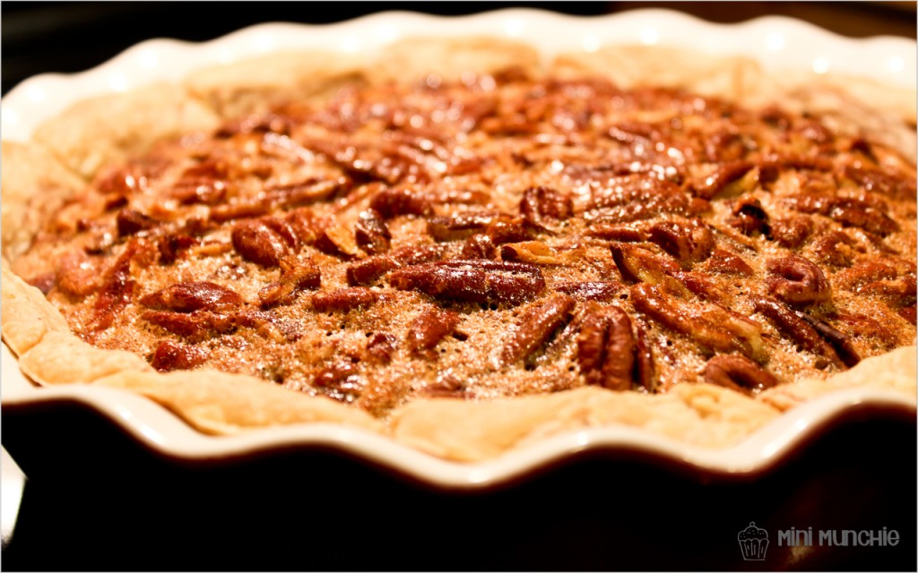 cinnamon bun pecan pie1-5